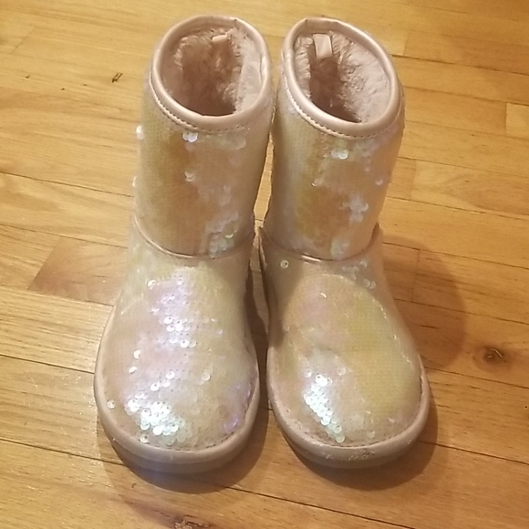 Children's Place Pink Irridescent Sequined Boots - Picture 3 of 12